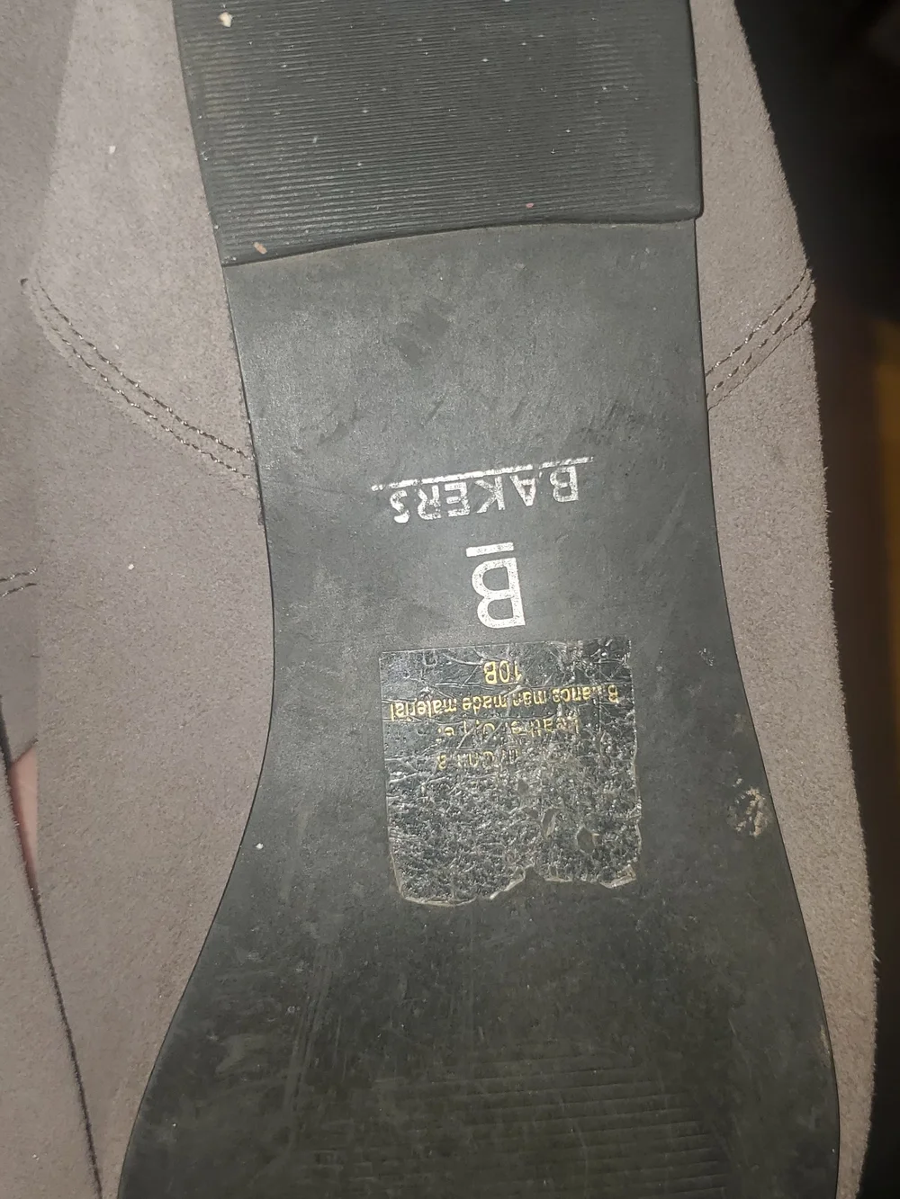 Bundle-Women’s Suede Boots